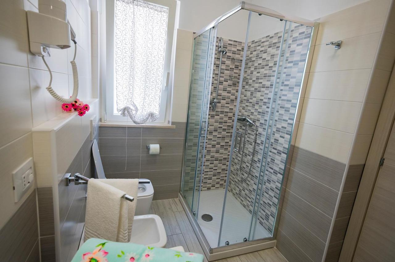 Pineta Del Mare Bed & Breakfast Alba Adriatica Dış mekan fotoğraf